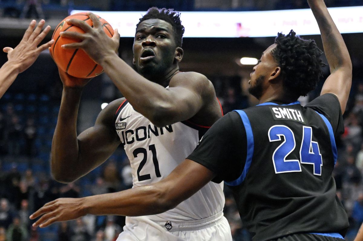 How to watch the UConn men's basketball team as they take on